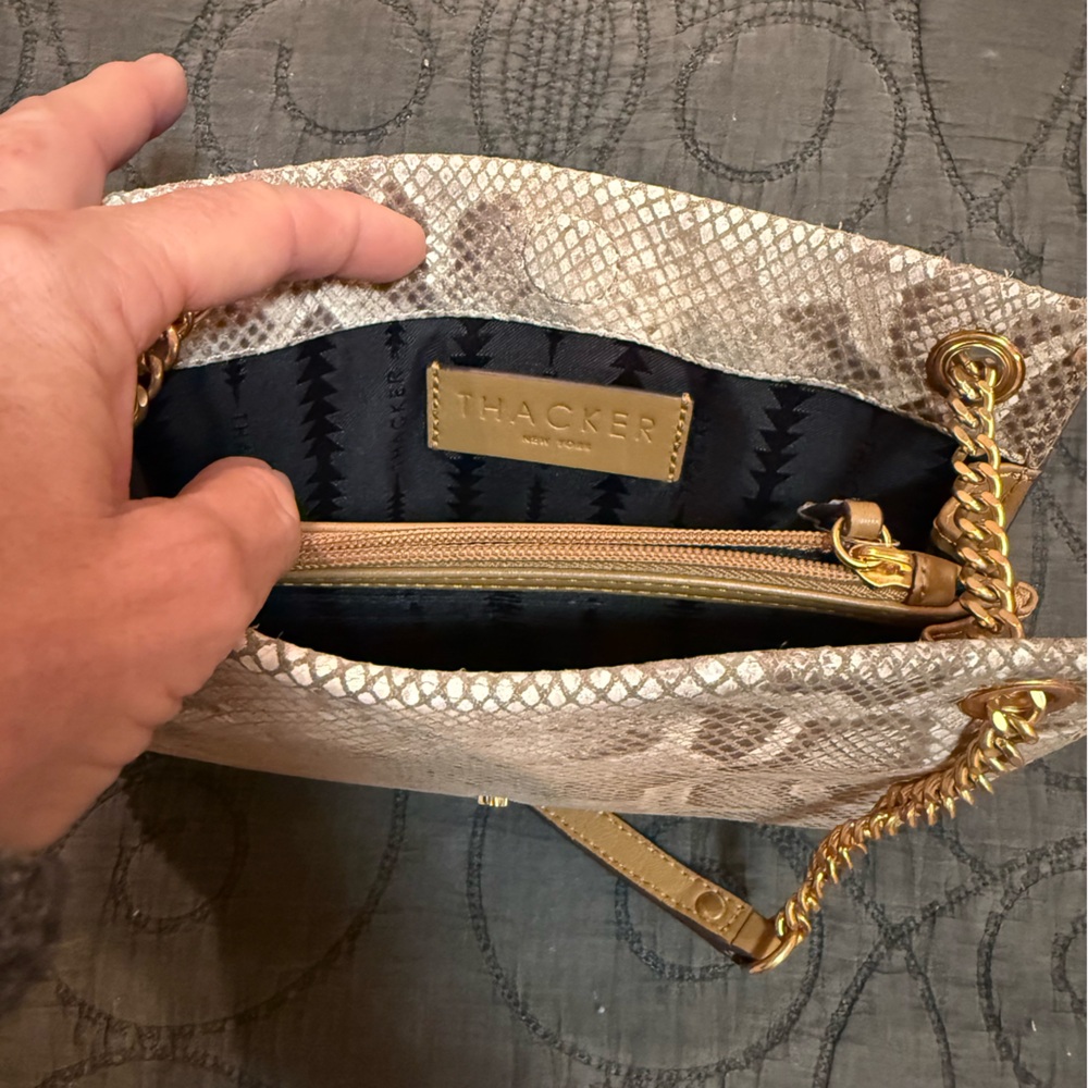 Thacker Python print shoulder bag - Picture 10 of 13